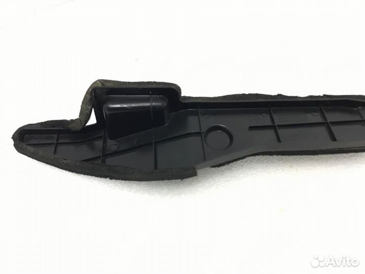 Пыльник крыла передний правый Chevrolet Cruze 1