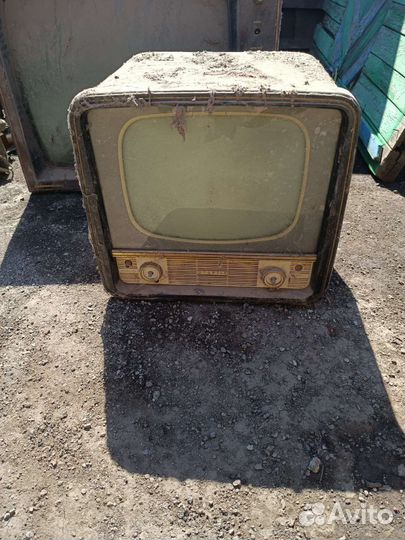 Винтажный телевизор старт 4