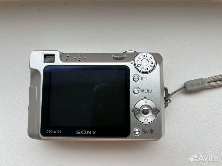 Цифровой фотоаппарат sony DSC-W100