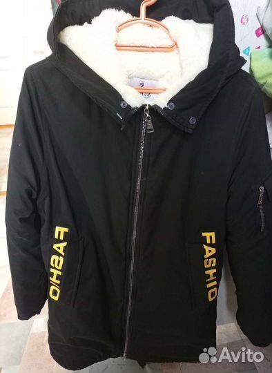 Парка женская, пальто