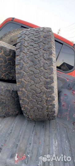 Bfgoodrich All-Terrain T/A 285/70 R17