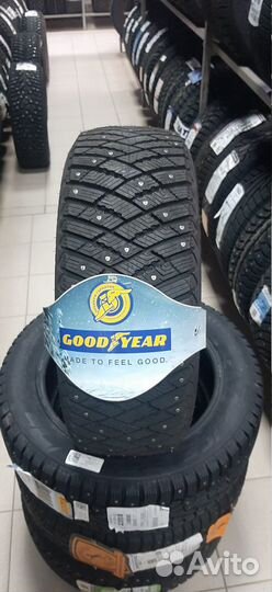 Pirelli Ice Zero 205/55 R16