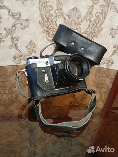 Пленочный фотоаппарат зенит ет