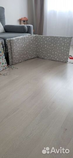 Бортик в детскую кроватку