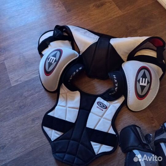 Хоккейная форма 48 р. с баулом (рюкзак)