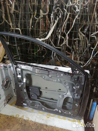 Дверь передняя левая Mazda 3BL, 2009