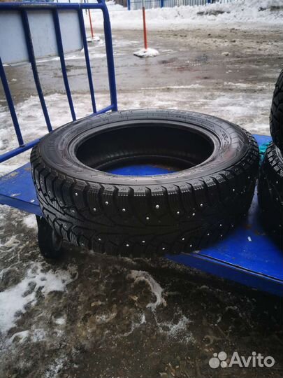 Kormoran SUV Stud 185/65 R15