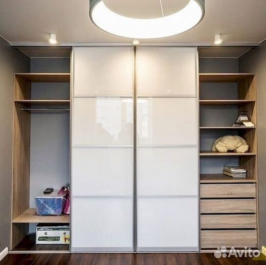 Шкаф в детскую