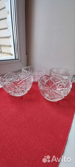 Хрустальные вазы,салатники