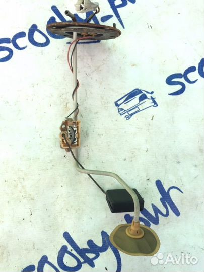 Датчик уровня топлива Subaru Impreza