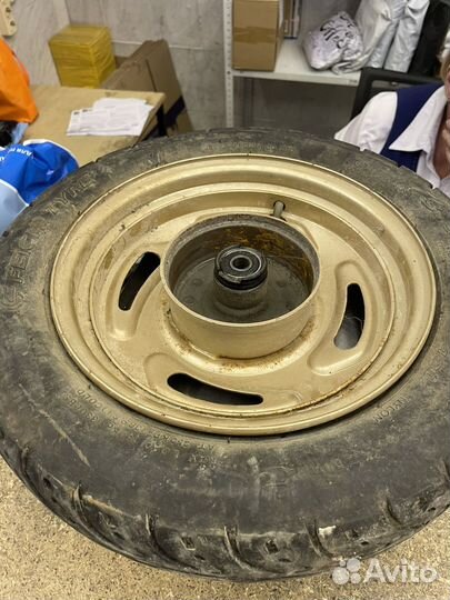 Колесо на скутер 10