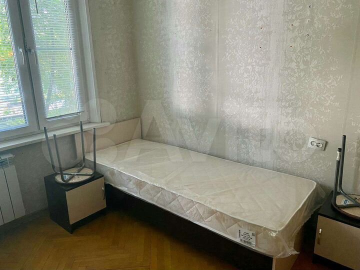 Комната 18 м² в 2-к., 1/12 эт.