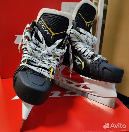 Коньки для хоккея с мячом CCM titanium 3 бенди