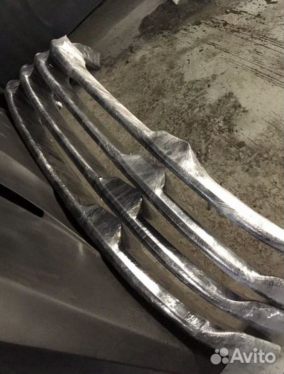 Передняя накладка на передний бампер для bmw e60 m