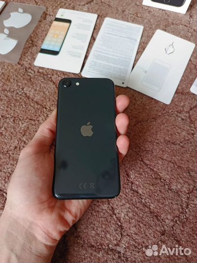 iPhone SE (2020), 256 ГБ