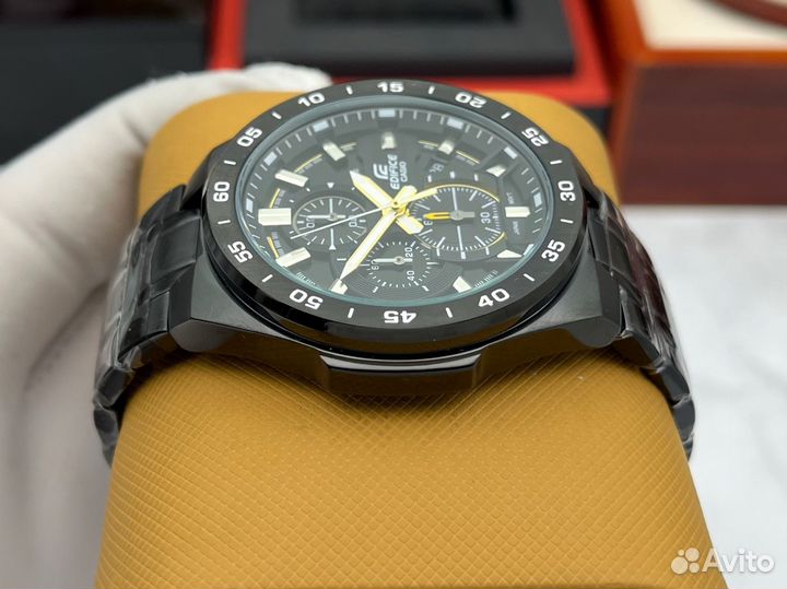 Наручные часы Edifice