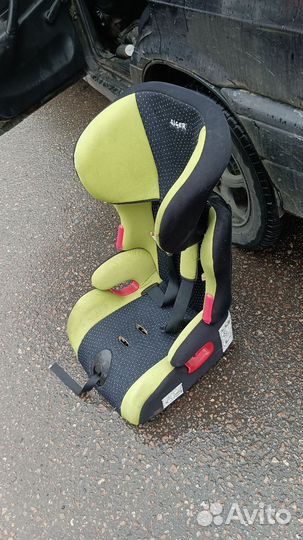 Детское автокресло
