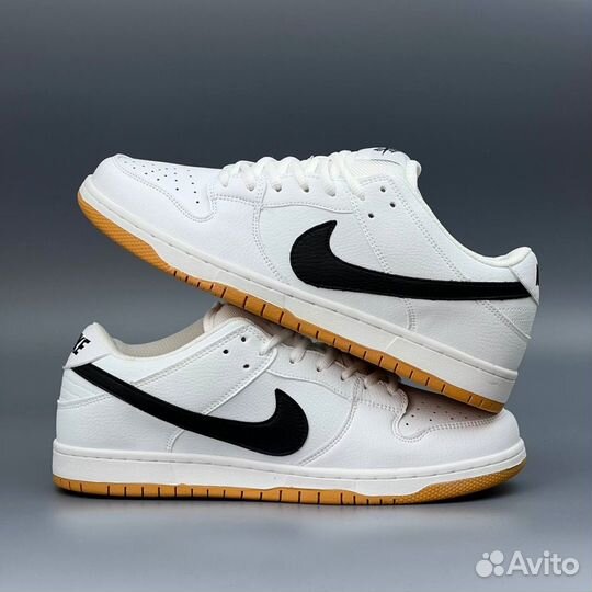 Белоснежные Nike Dunk SB