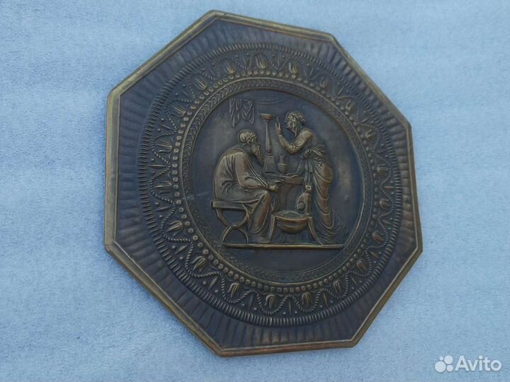 Настенное панно барельеф старик со старухой