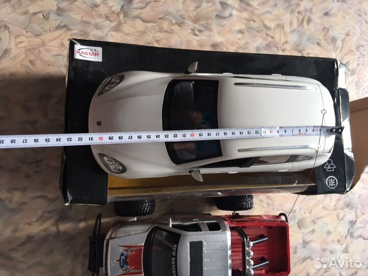 Машинки на пульте управления