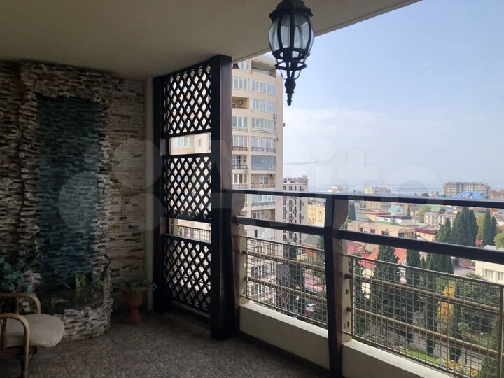 2-к. квартира, 110 м², 12/18 эт.