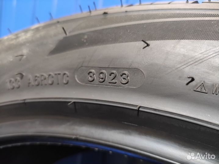 Mileking SPro MK937 255/45 R21