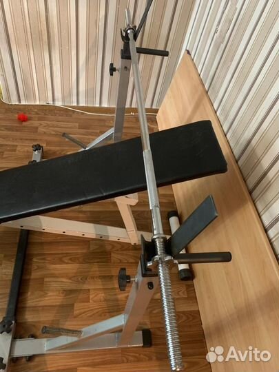 Скамья для жима со стойками и штангой бу,блины