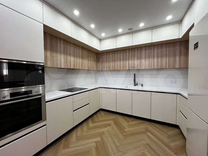 4-к. квартира, 108 м², 14/32 эт.