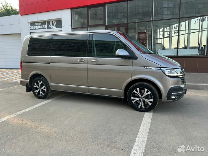 Volkswagen Caravelle 2.0 AMT, 2021, 142 000 км