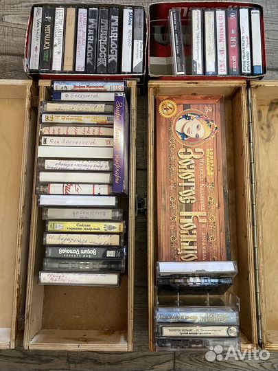 Аудиокассеты и кассетник