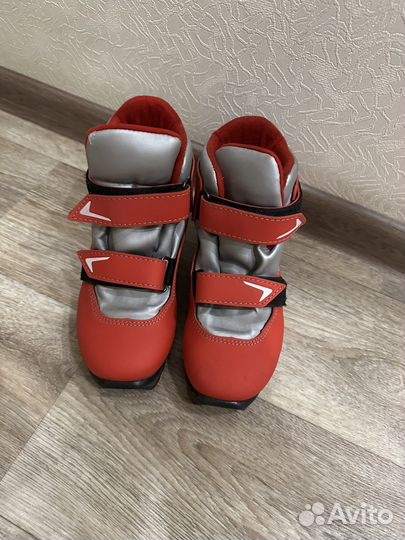 Лыжные ботинки 36 размер