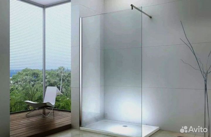 Стеклянная душевая кабина