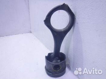 Поршень с шатуном Мерседес