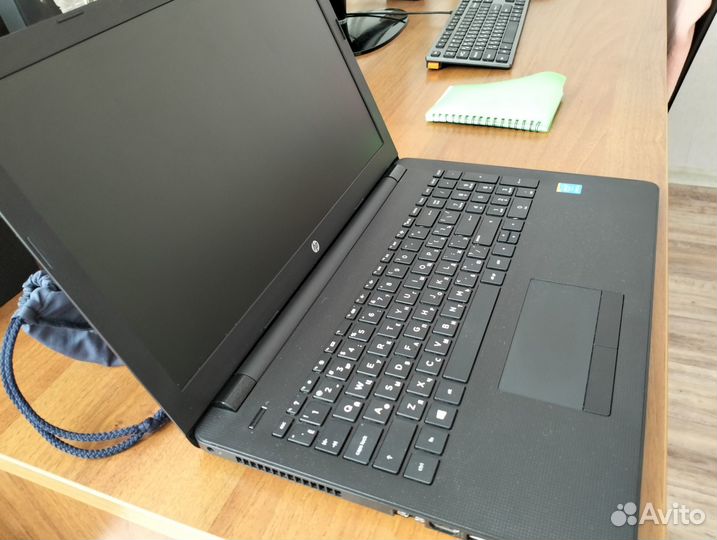 Ноутбук HP 15-bs130ur