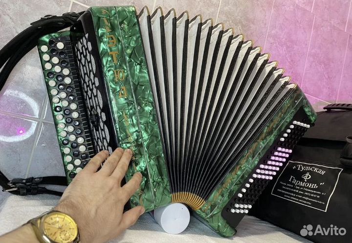 Этюд 205 м Современный Красавчик бн 40