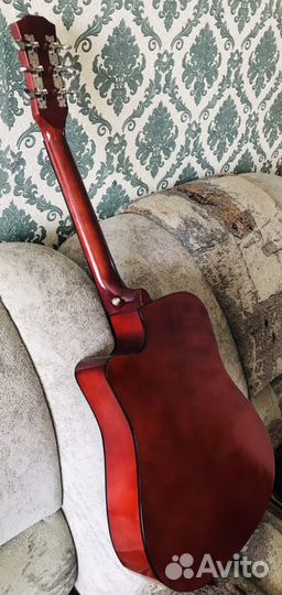 Акустическая гитара Belucci с вырезом