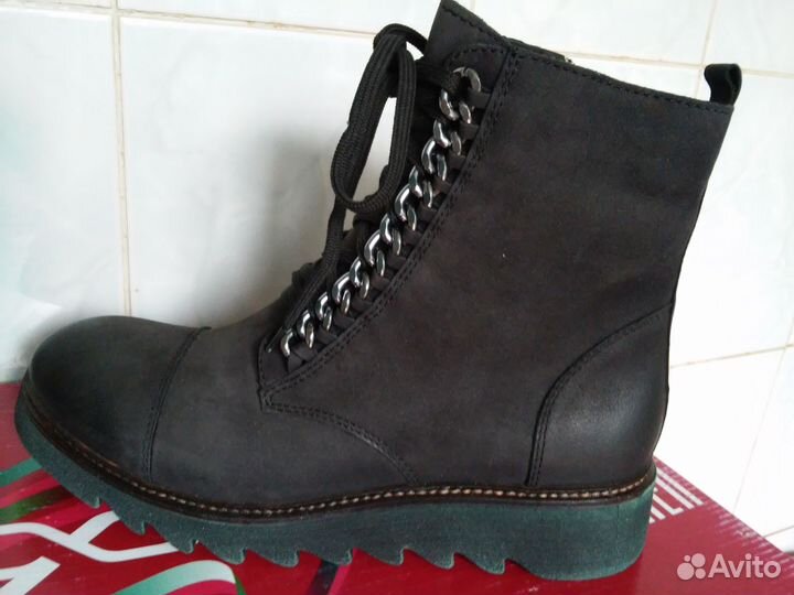 Ботинки женские зимние simen Польша Р. 39 нубук