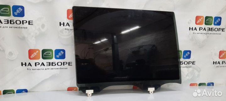 Стекло двери заднее правое Infiniti Qx56 Z62 VK56