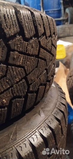 Pirelli Ice Zero 205/55 R16