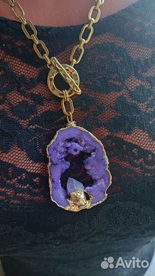 Украшение с кварцевой друзой