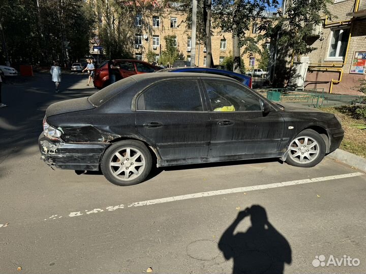 Hyundai Sonata 2.0 AT, 2004, битый, 190 000 км