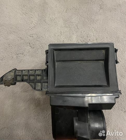 Корпус воздушного фильтра LADA vesta