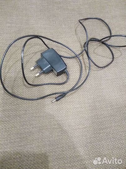 Зарядное устройство для телефона