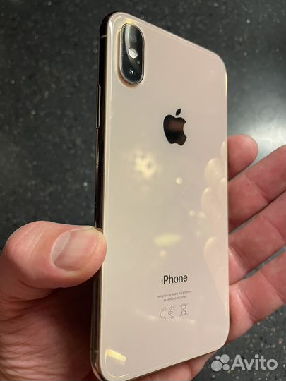 iPhone Xs, 64 ГБ