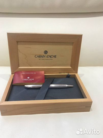 Ручка Caran d’ache