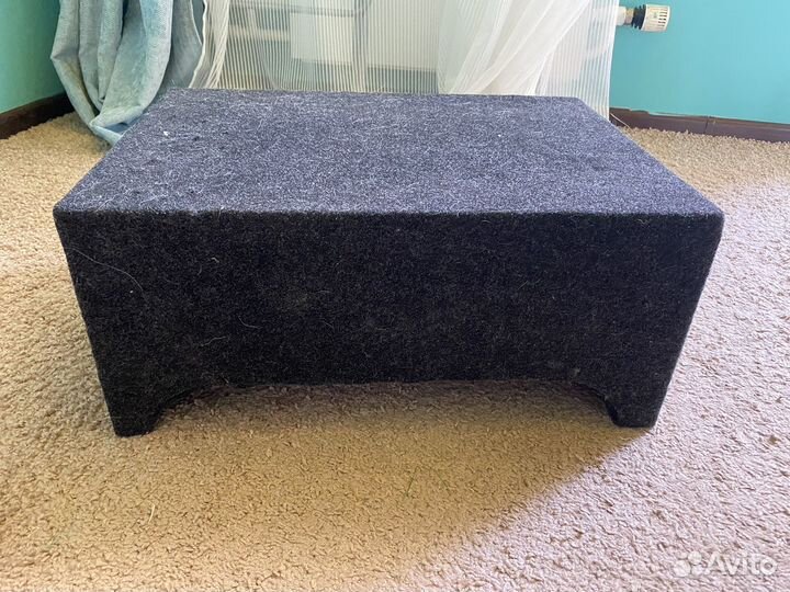 Сабвуфер JBL Stage 102