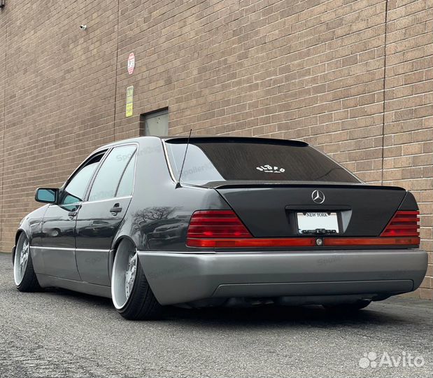 Спойлер заднего стекла Mercedes-Benz S W140