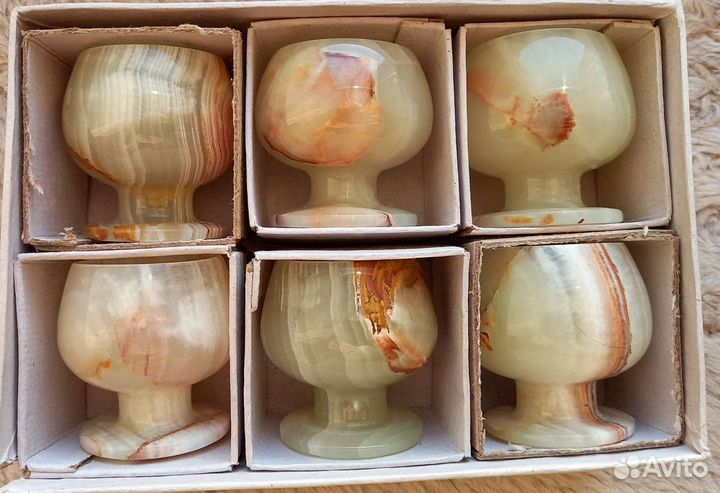 Набор рюмочек из оникса