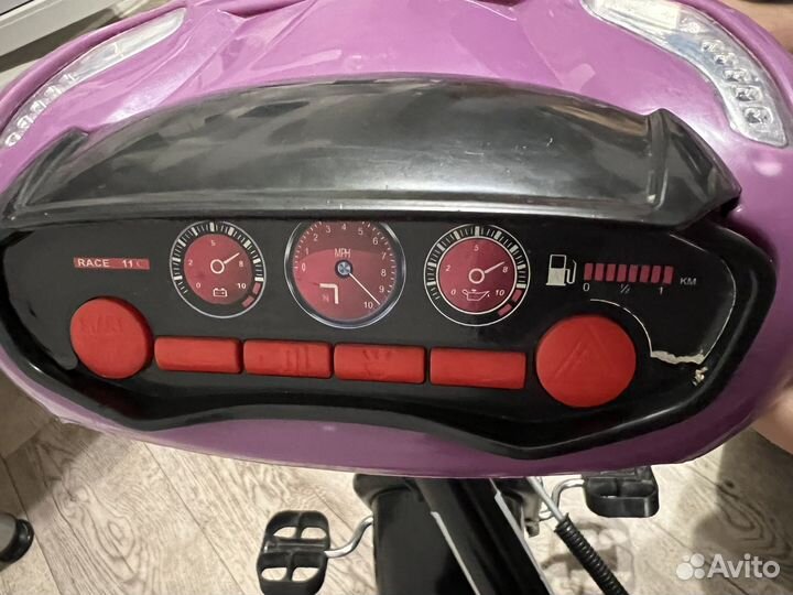 Трехколесный велосипед с родительской ручкой