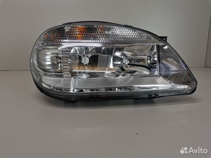 Фара правая Chevrolet Niva 2123 2002-2009